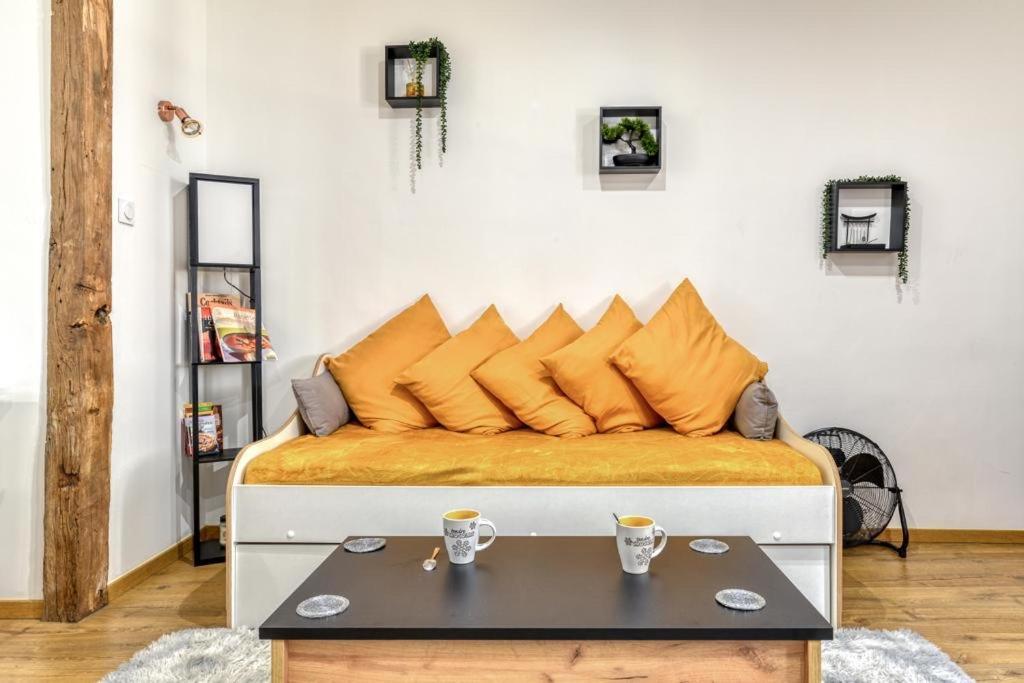 Soleil Sucre T2 Centre Historique De Narbonne Apartment Bagian luar foto